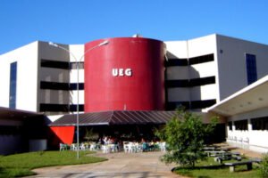 Leia mais sobre o artigo UEG: abertas inscrições para Vestibular 2023 via Enem