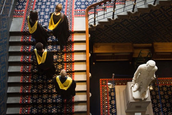No momento, você está visualizando Bolsa de estudo de graduação na Universidade de Glasgow, na Escócia
