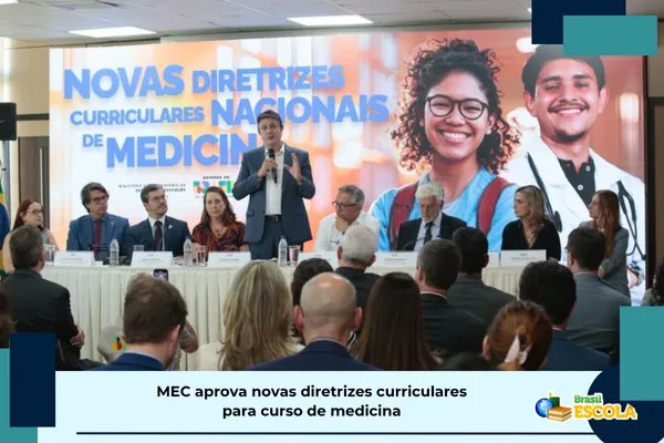 No momento, você está visualizando MEC aprova novas Diretrizes Curriculares para curso de Medicina
